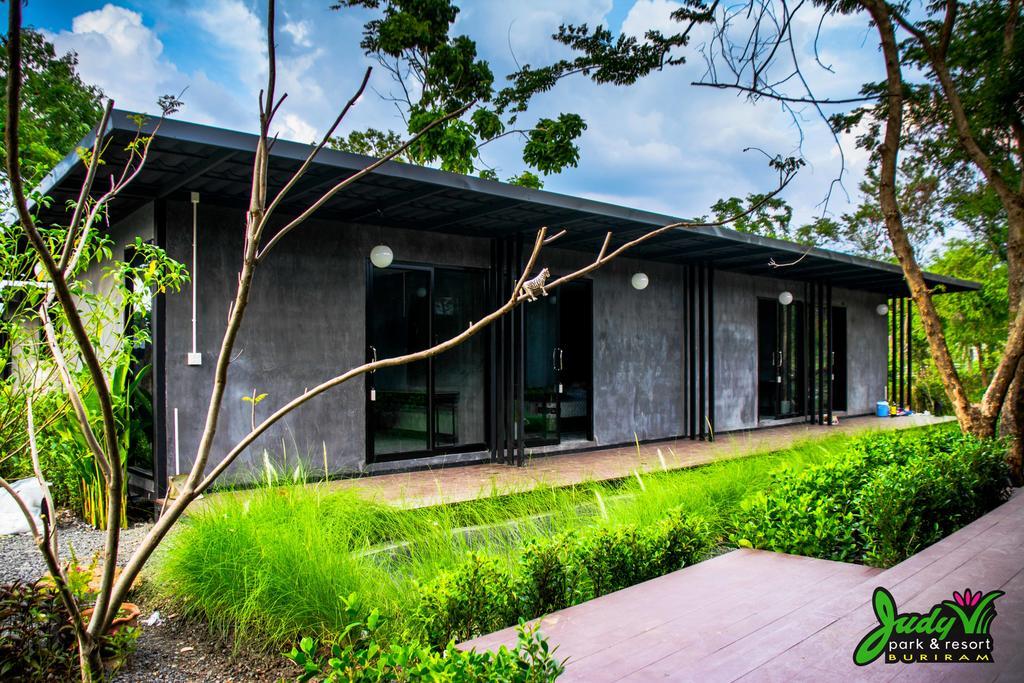 Buriram Judy Park & Resort Exterior foto