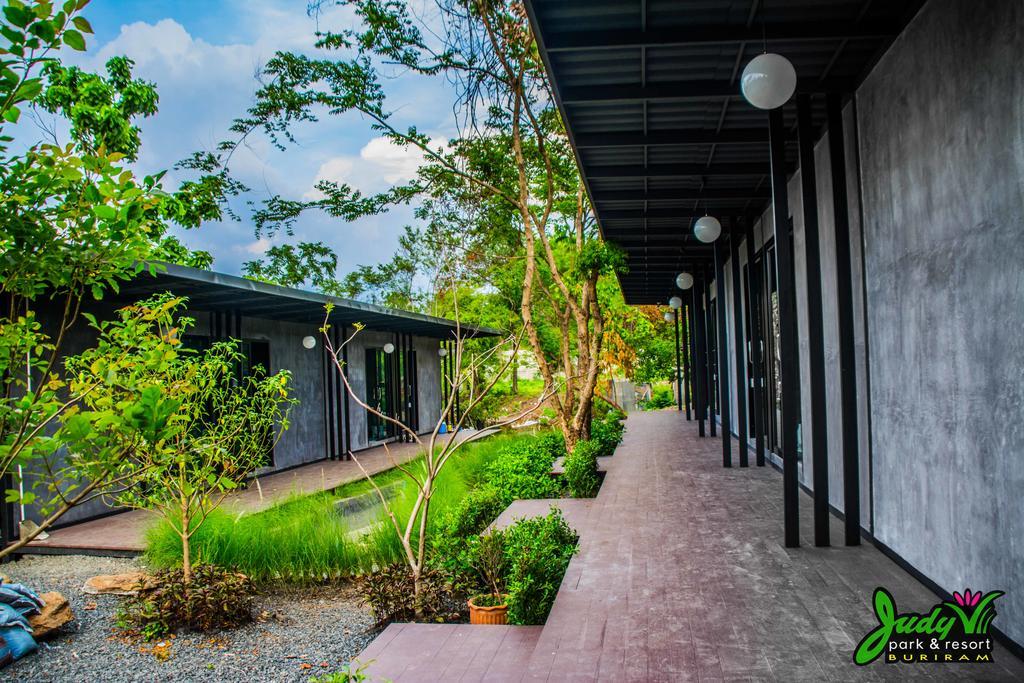 Buriram Judy Park & Resort Exterior foto