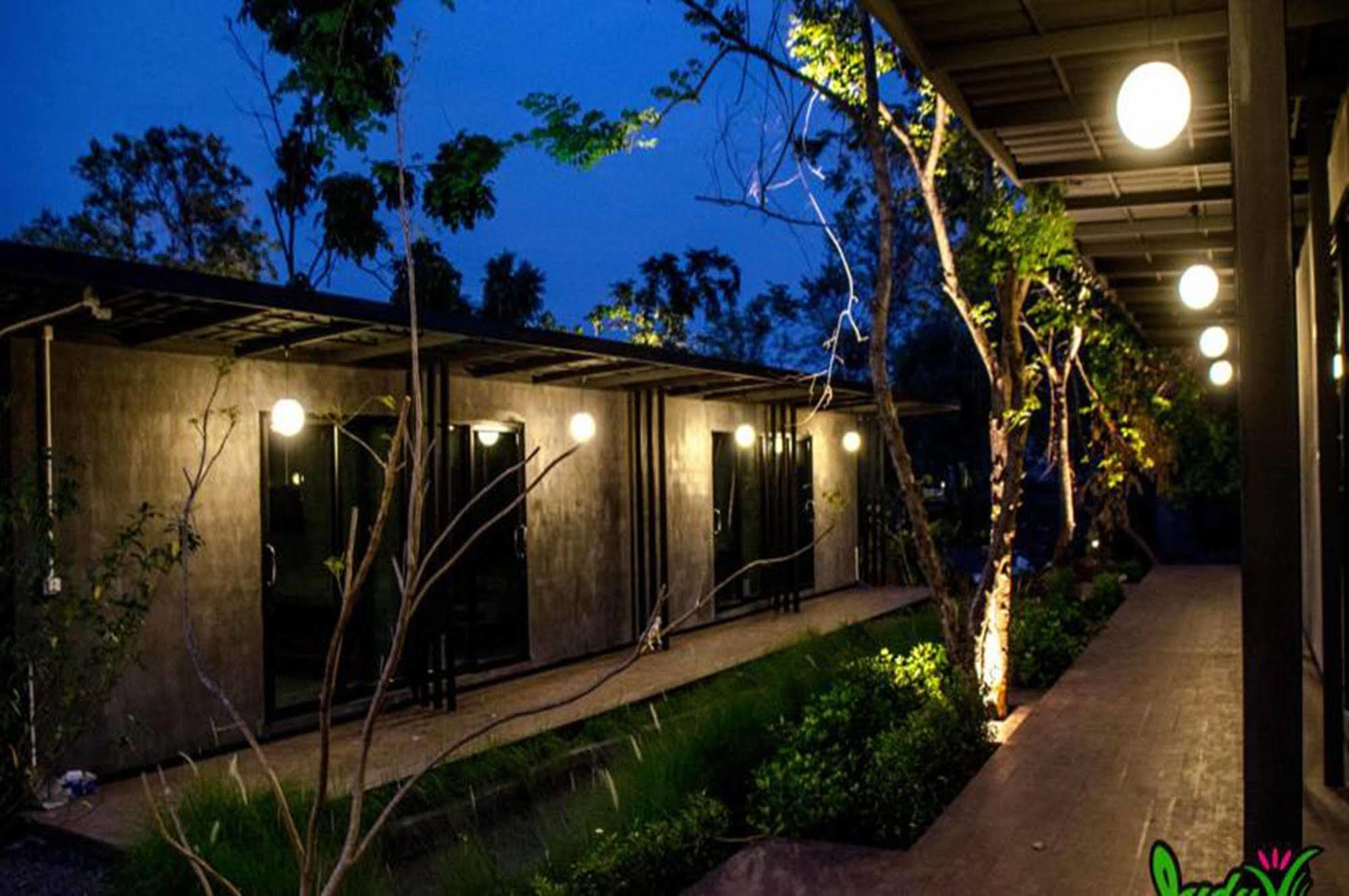 Buriram Judy Park & Resort Exterior foto